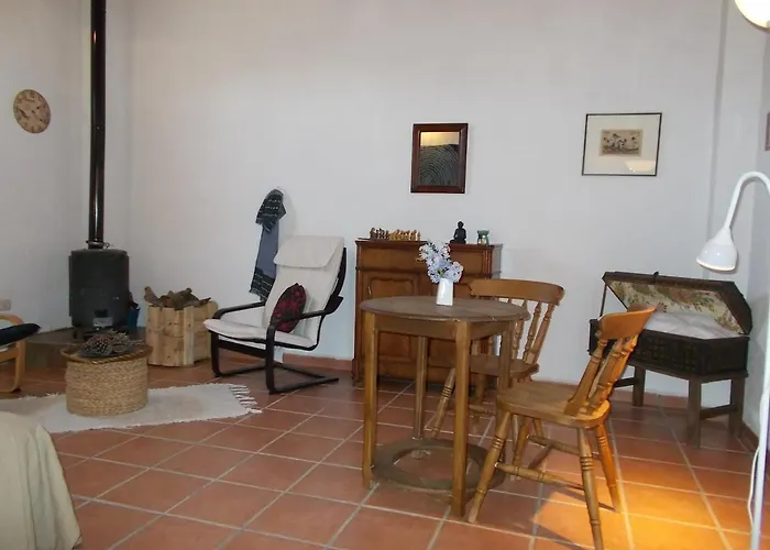 La Tierra * Alcuéscar